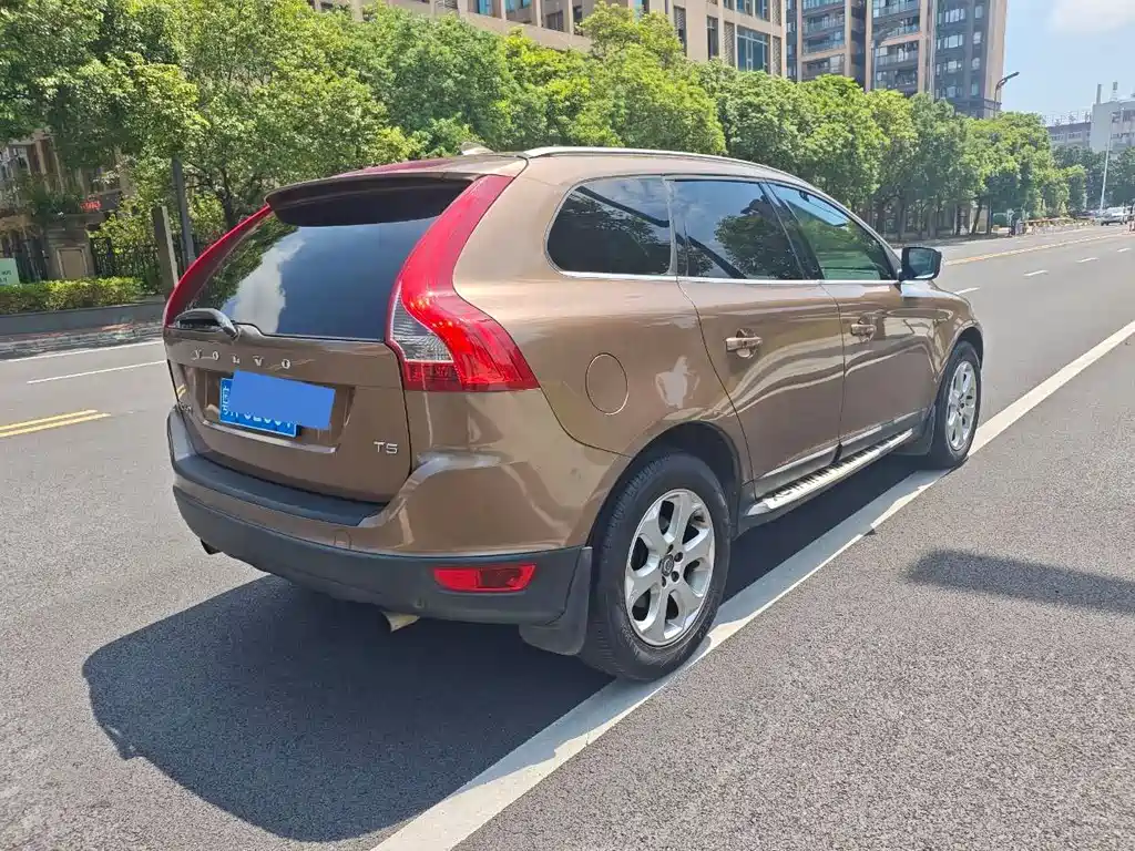 Volvo XC60 (Import) — миниатюра 8