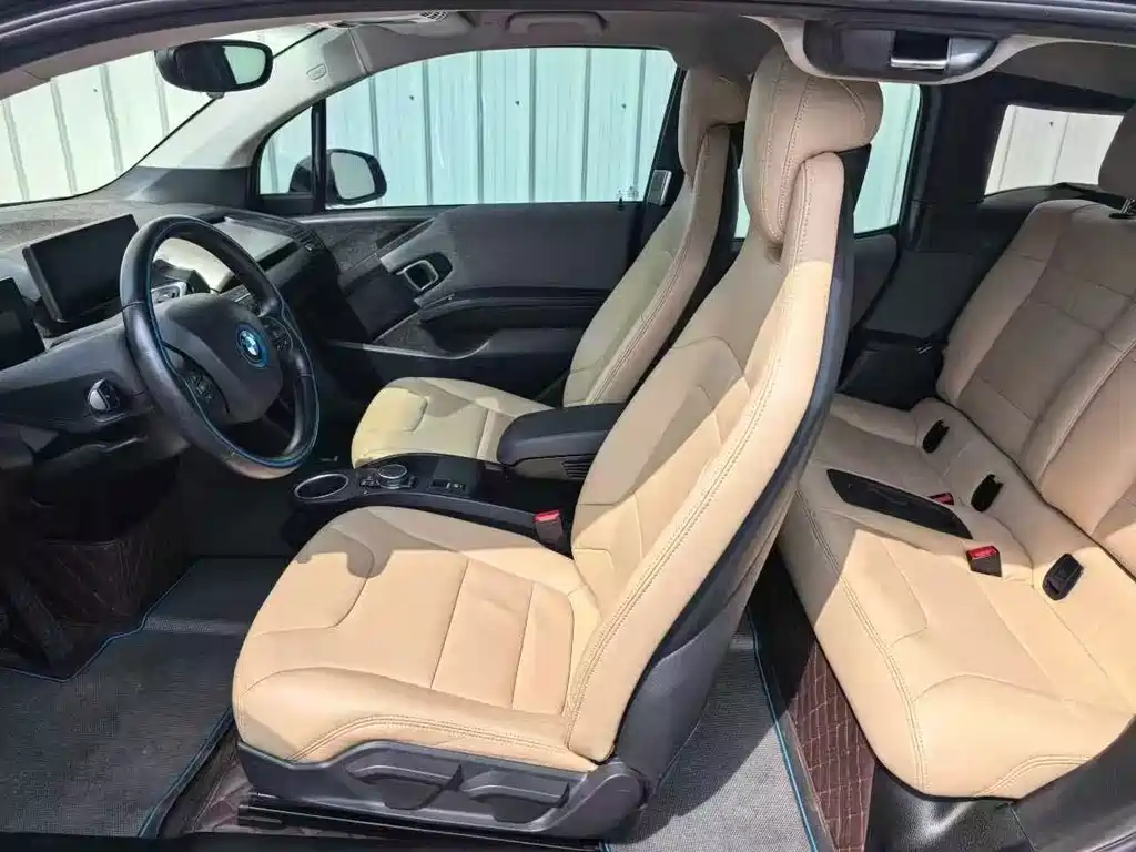 BMW i3 (Import) — миниатюра 6