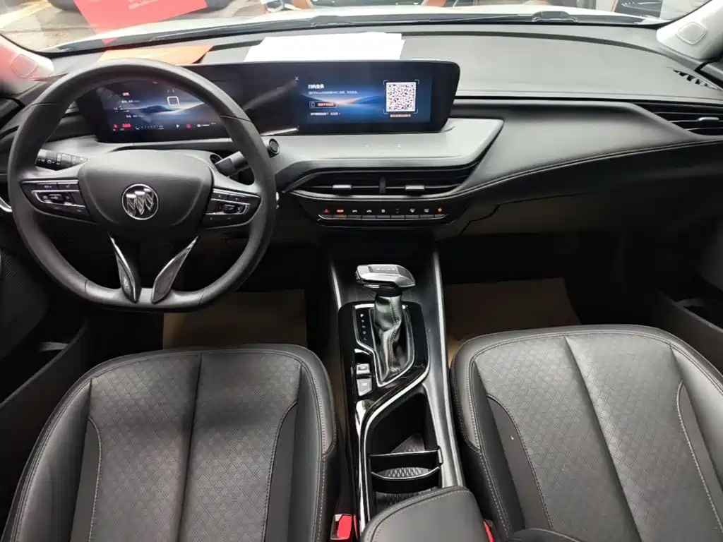 Buick Verano — миниатюра 10
