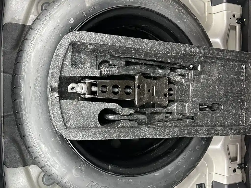 GEELY AUTOMOBILE VISION X6