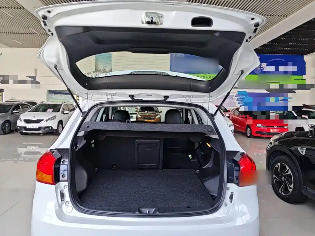 Mitsubishi ASX — миниатюра 19
