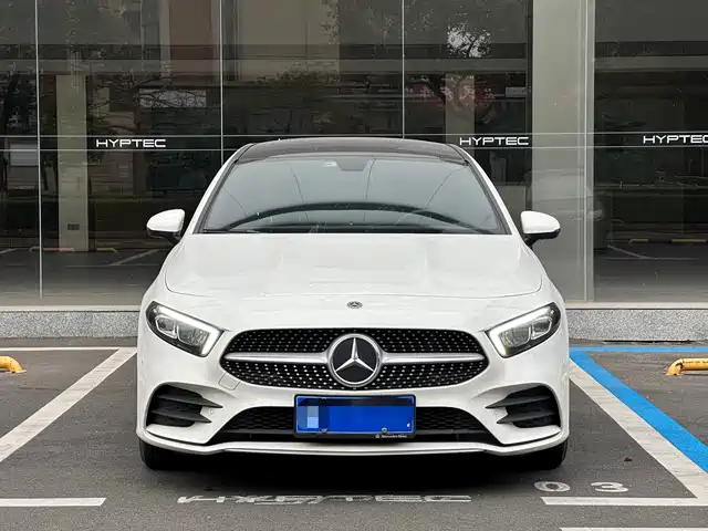 MERCEDES-BENZ A CLASS