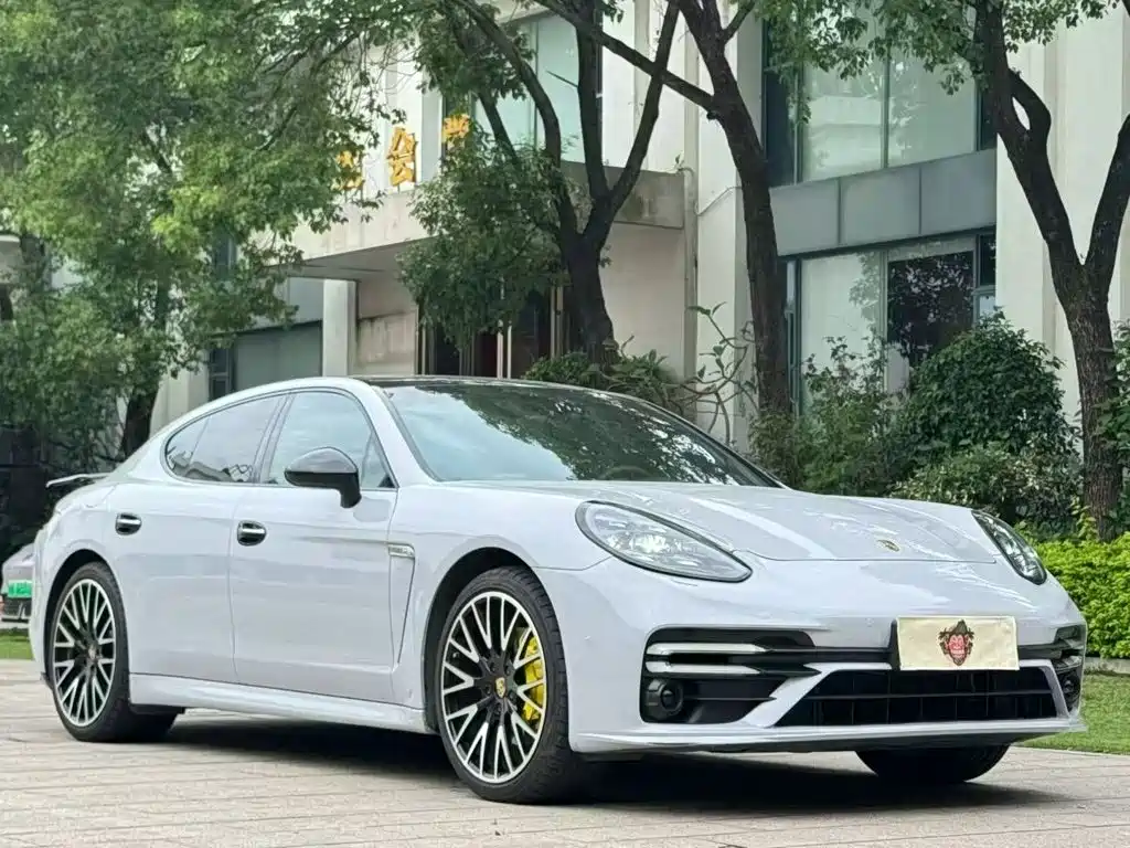 Porsche Panamera — миниатюра 3