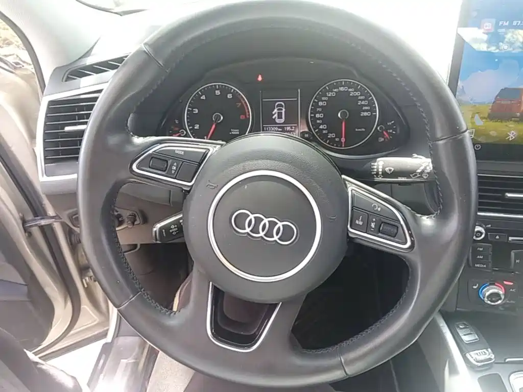Audi Q5 — миниатюра 11