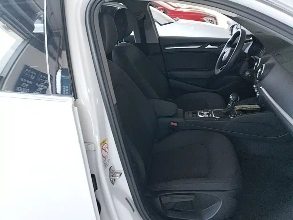 Audi A3 — миниатюра 25