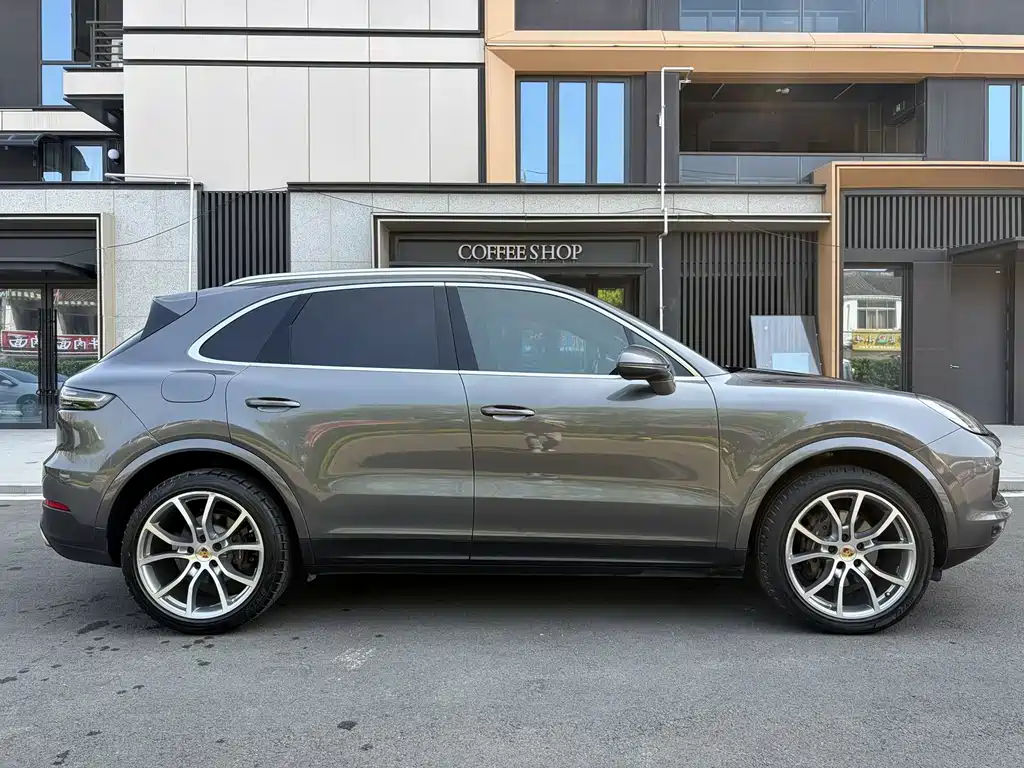 Porsche Cayenne 2019 Cayenne 3.0T