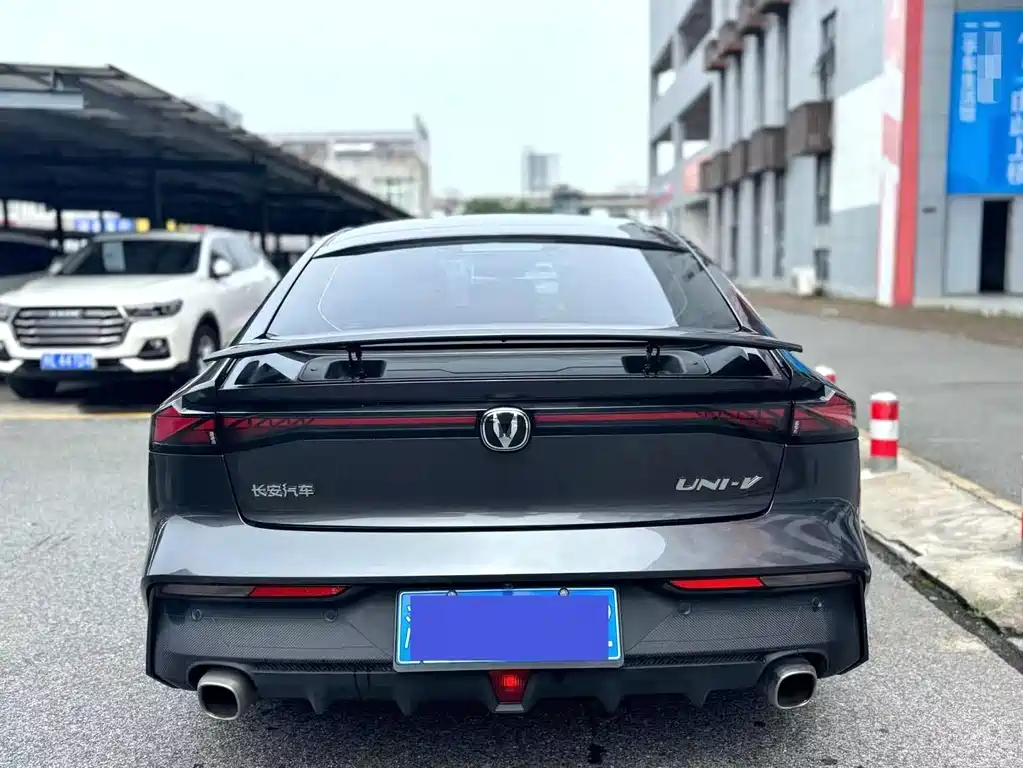 Changan UNI-V — миниатюра 4