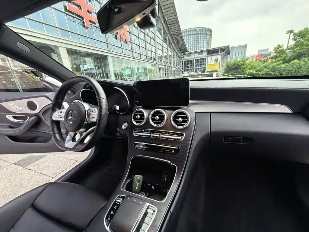 Mercedes-Benz C-Class (Import) — миниатюра 12