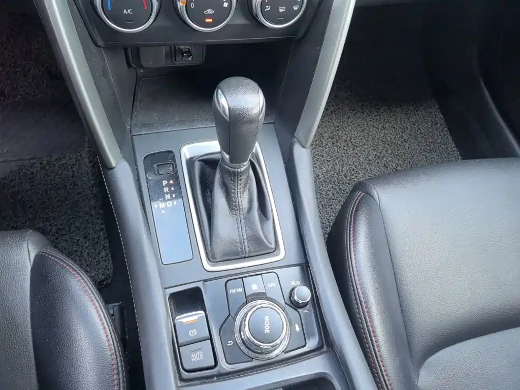 Mazda CX-4 — миниатюра 10