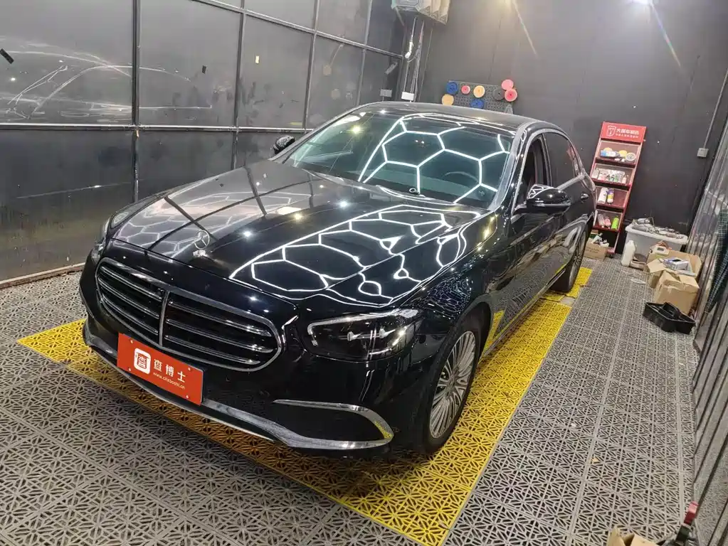 Mercedes-Benz E-Class 2023