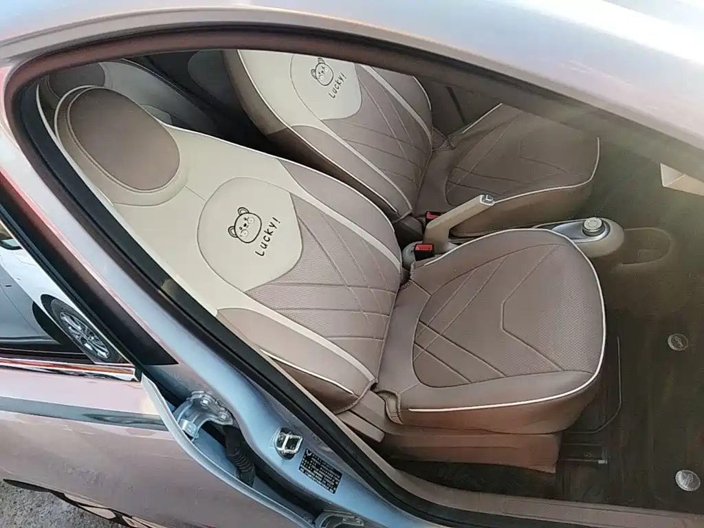 Wuling MINIEV — миниатюра 25