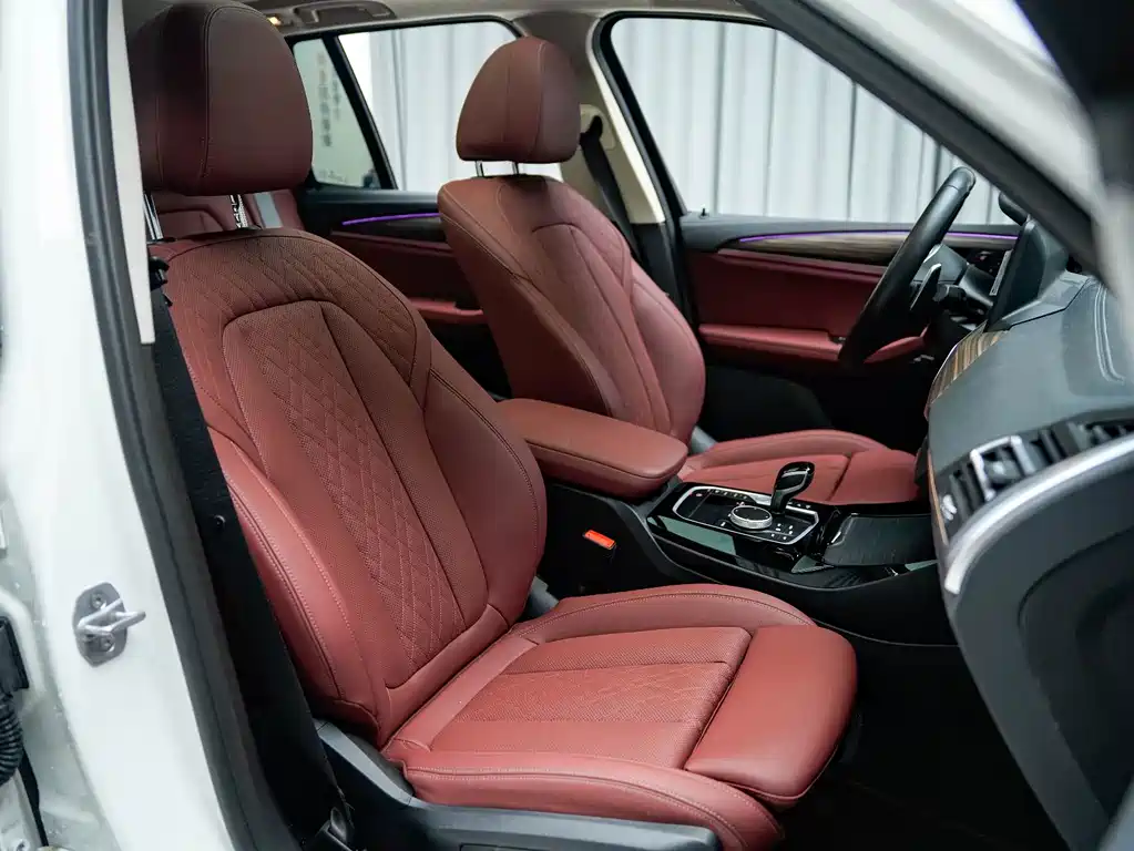 BMW X3 — миниатюра 11