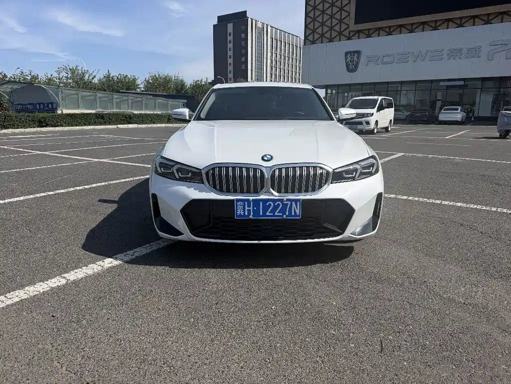 BMW 3 Series 3 2023 320Li M Sport
