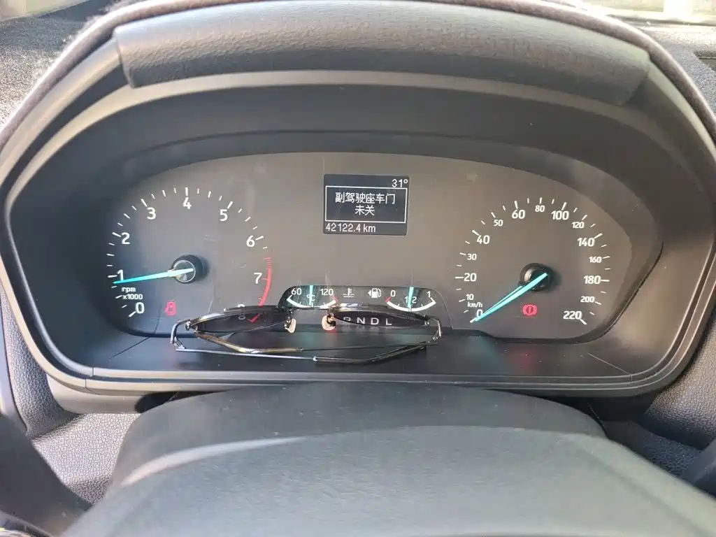 Ford Ecosport — миниатюра 5