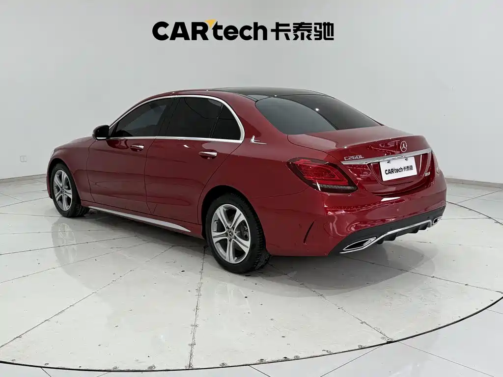Mercedes-Benz C-Class — миниатюра 7