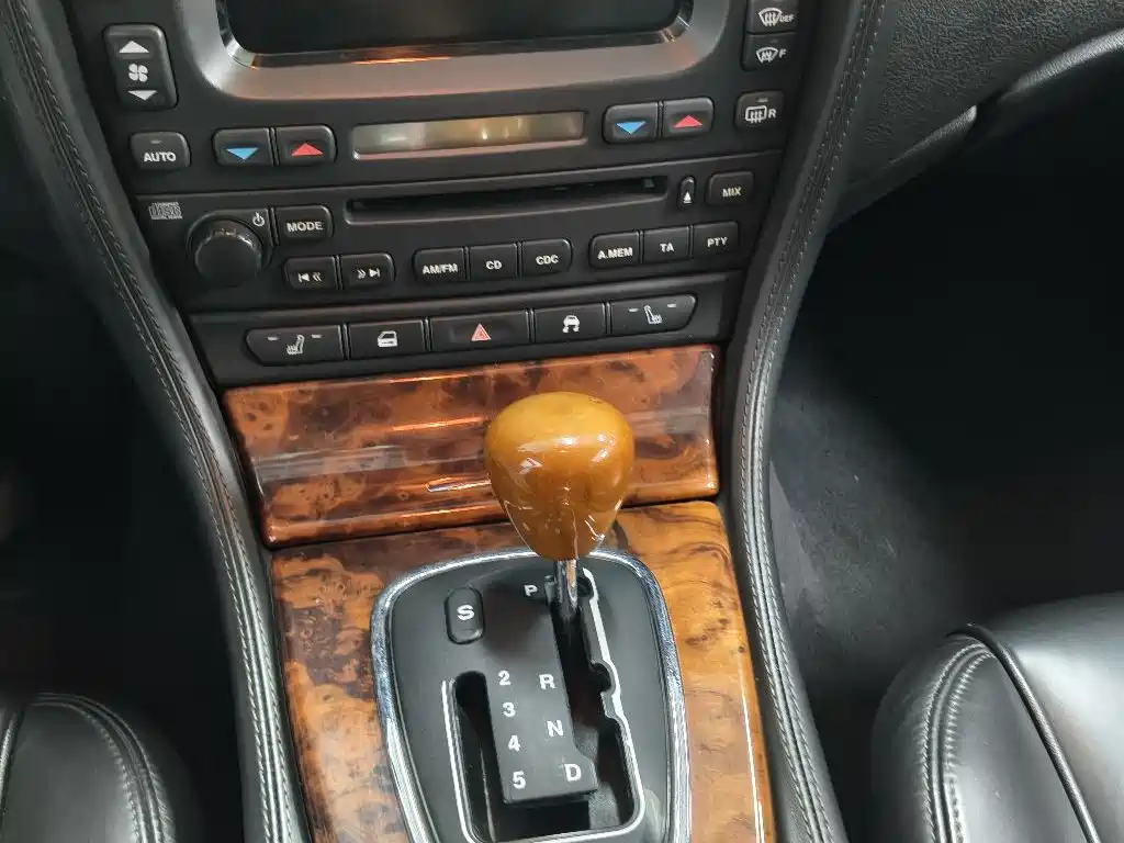 Jaguar S-TYPE — миниатюра 12
