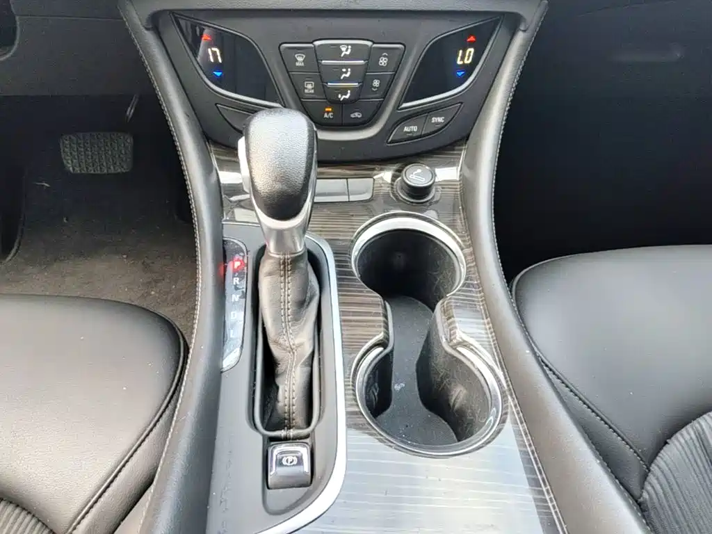 Buick Envision Plus — миниатюра 14