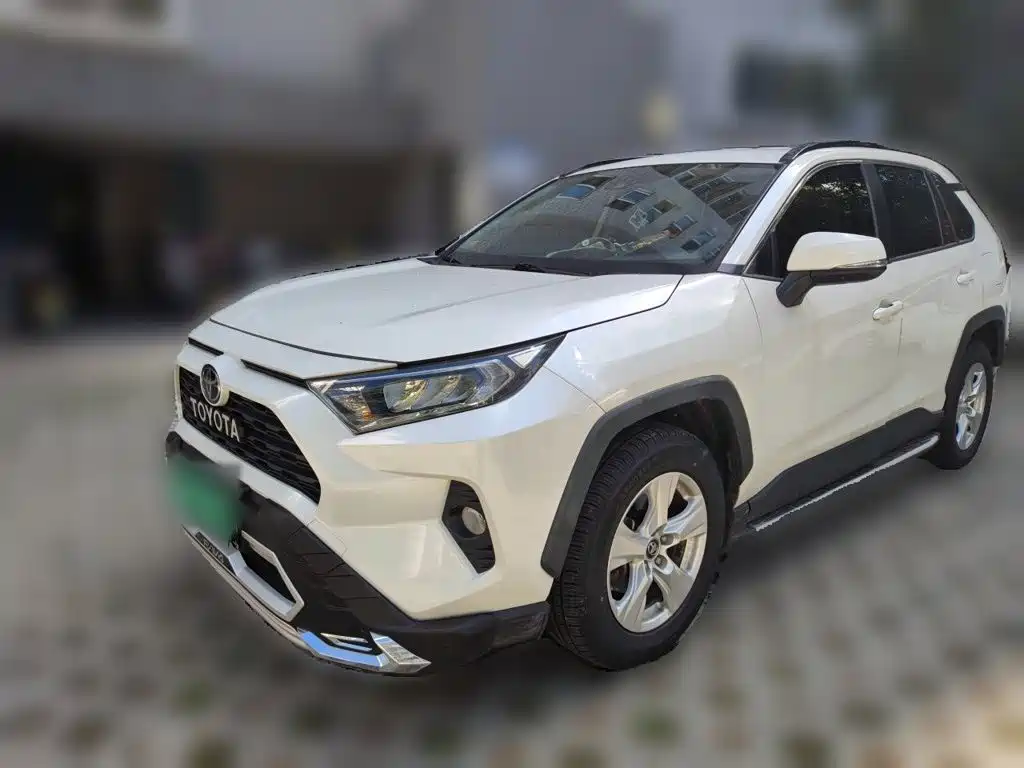 Toyota RAV4 — миниатюра 2