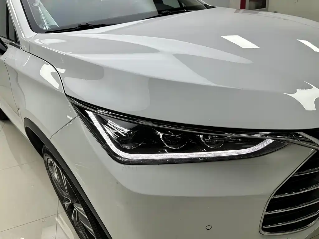 BYD Tang — миниатюра 9