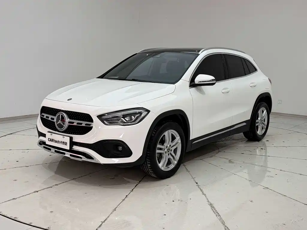 Mercedes-Benz GLA — миниатюра 21