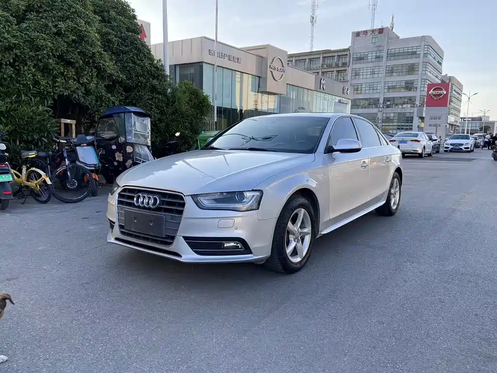 Audi A4L 2013