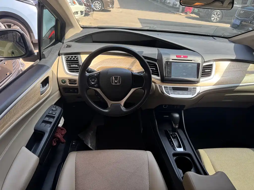 Honda Jade — миниатюра 7