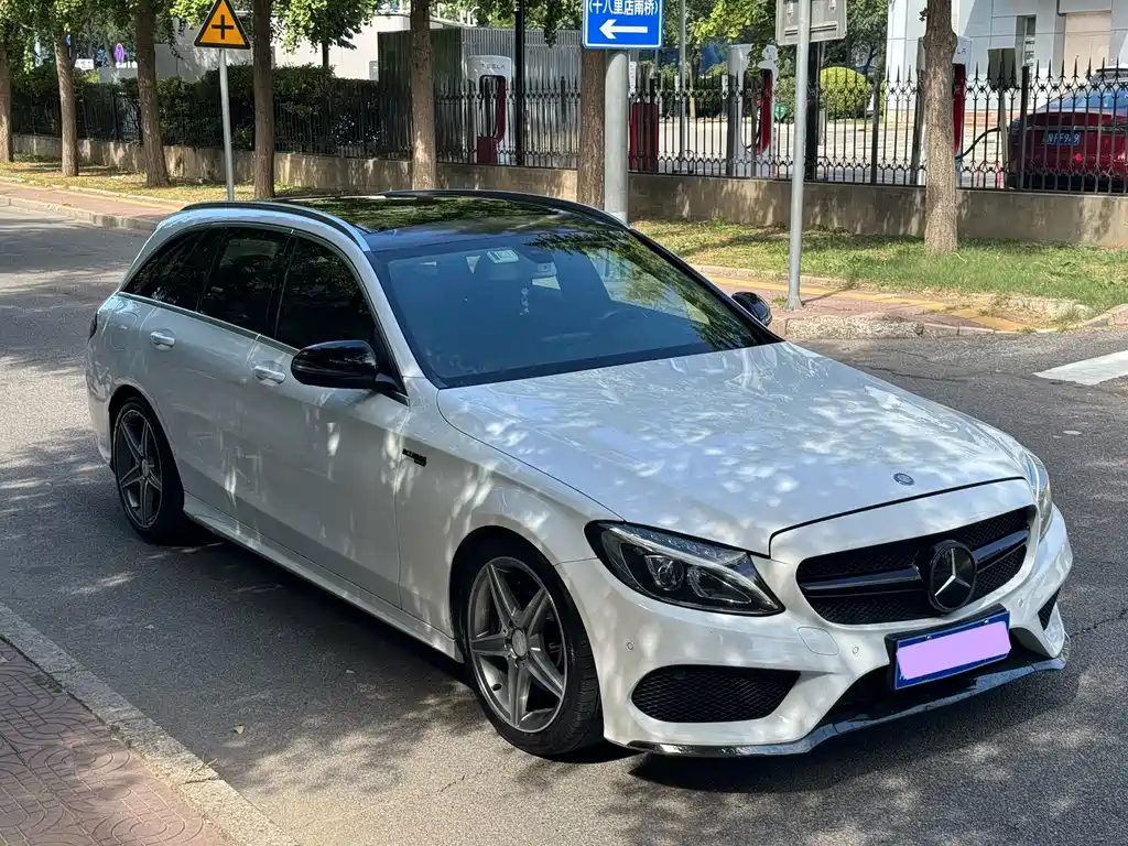Mercedes-Benz C-Class (Import) — миниатюра 3
