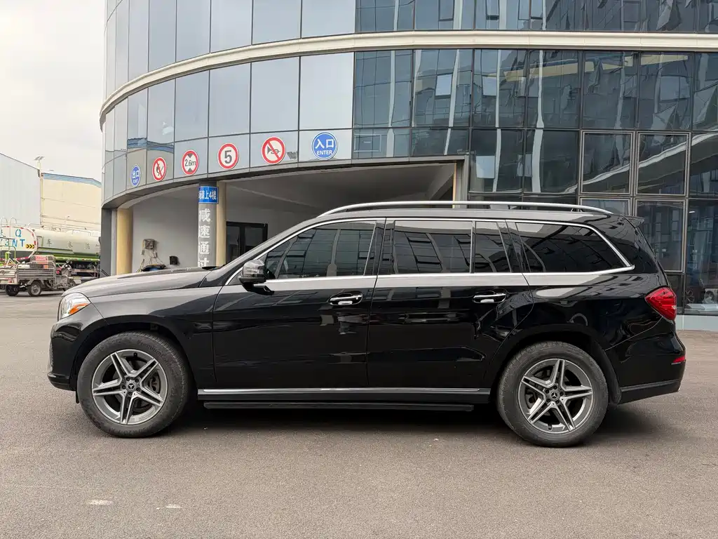 Mercedes-Benz GLS — миниатюра 3