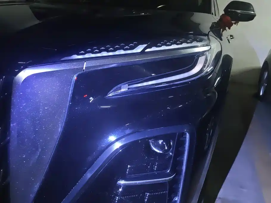 Hongqi Hongqi HS3 — миниатюра 5