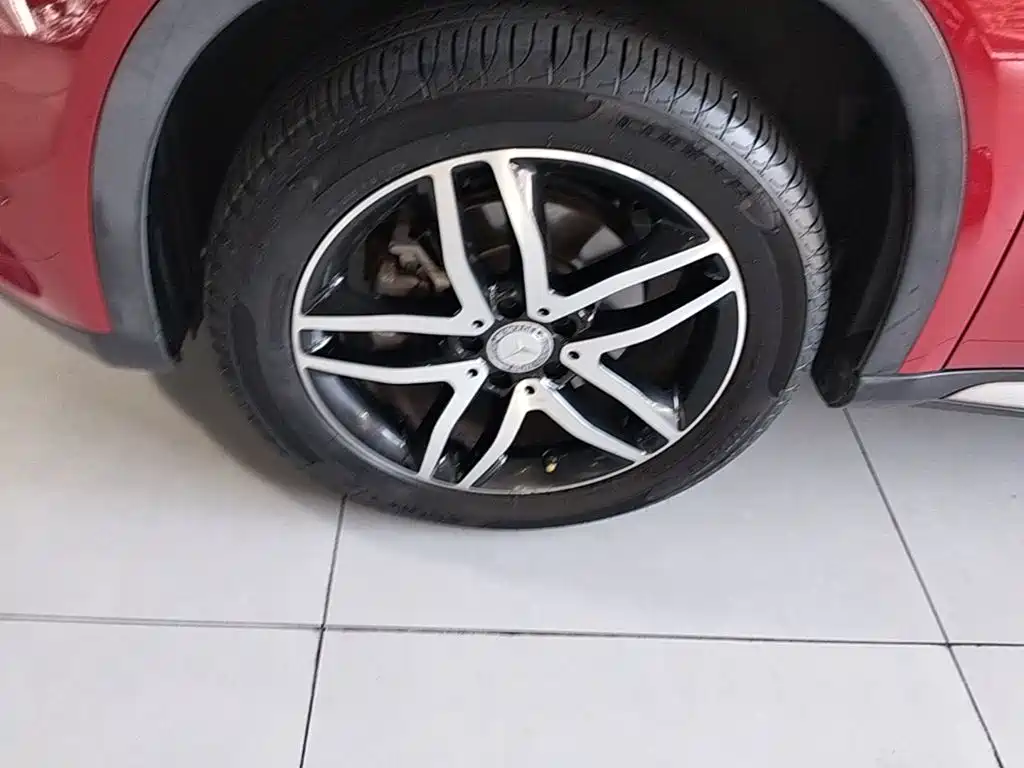 Mercedes-Benz GLA — миниатюра 23