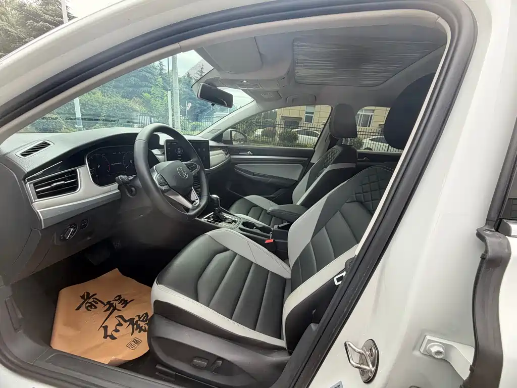 Volkswagen Bora — миниатюра 6