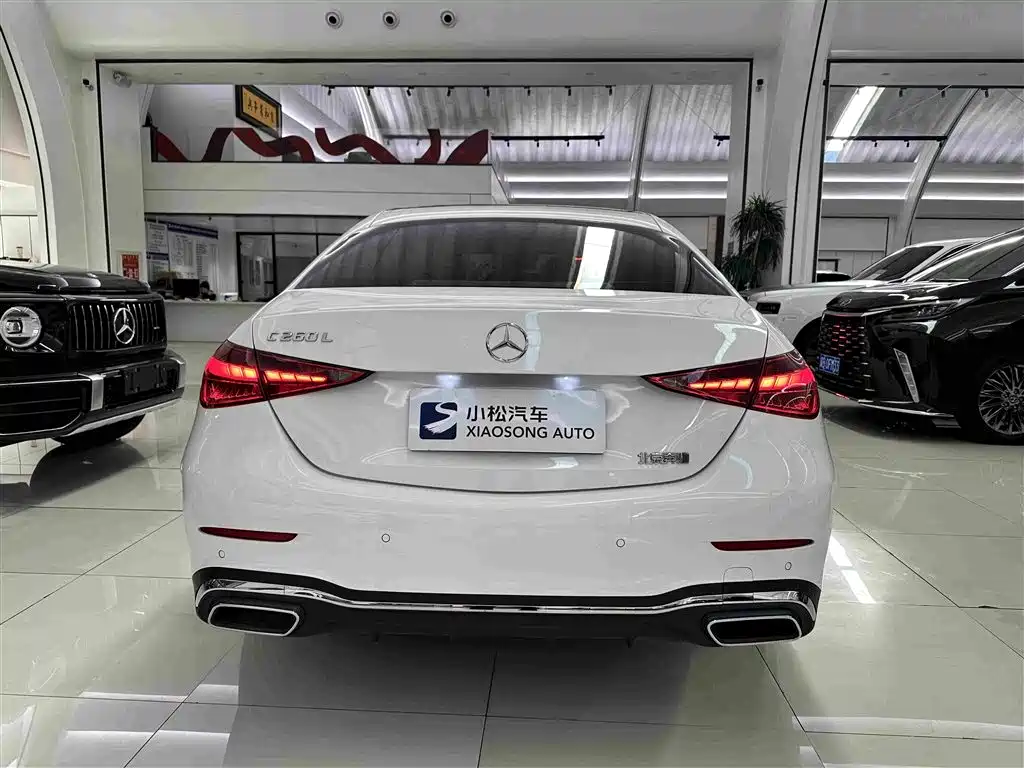 Mercedes-Benz C-Class — миниатюра 5