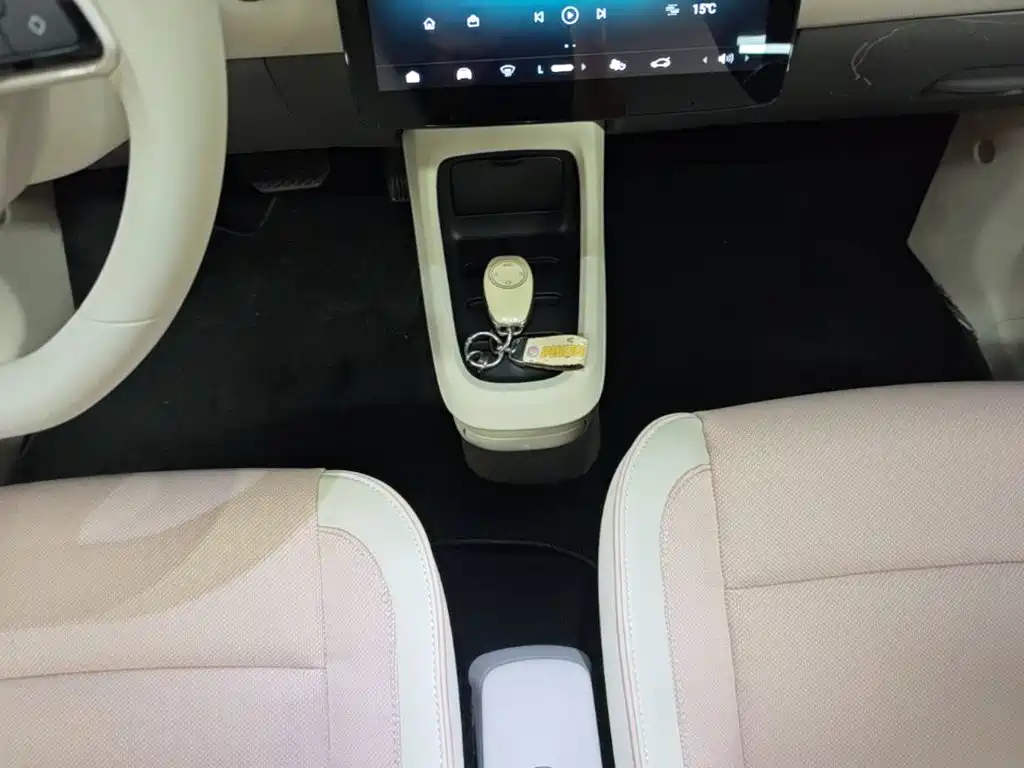 Leapmotor Leapmotor T03 — миниатюра 14