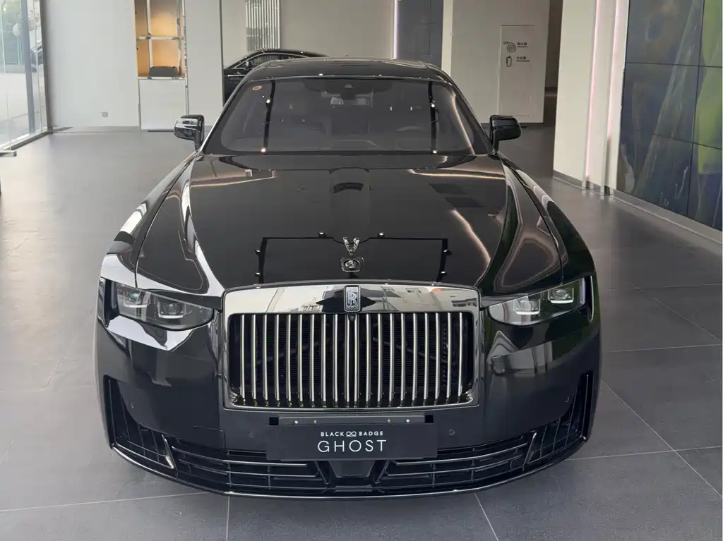 Rolls-Royce Ghost 2026 Black Badge