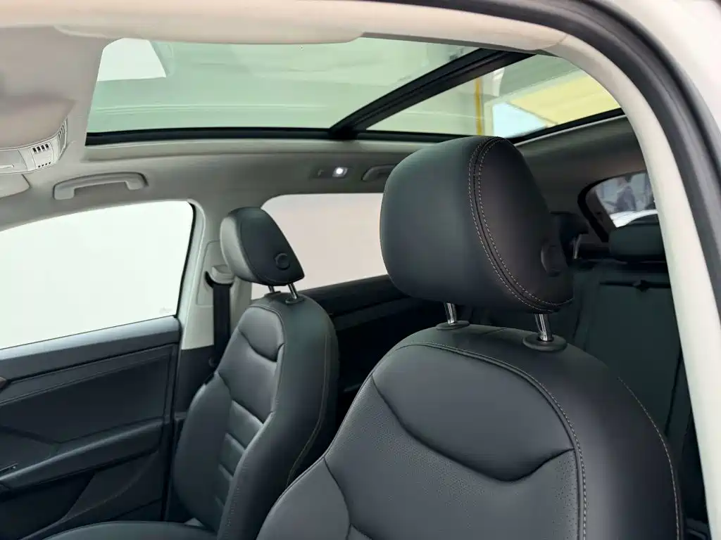 Volkswagen Tharu — миниатюра 23