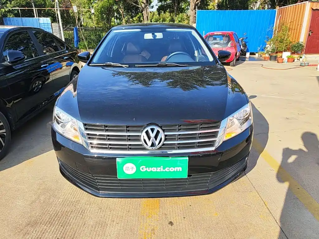 Volkswagen Lavida — миниатюра 3