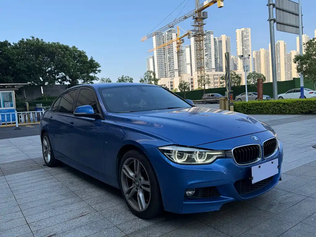 BMW 3 Series — миниатюра 3