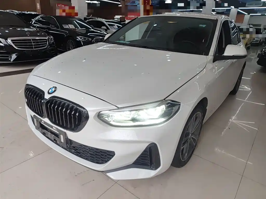 BMW 1 Series 2023
