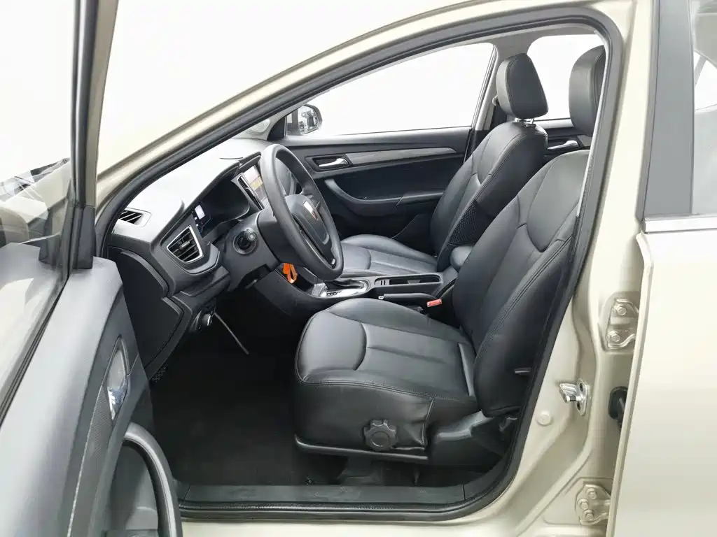 Roewe 360 — миниатюра 10