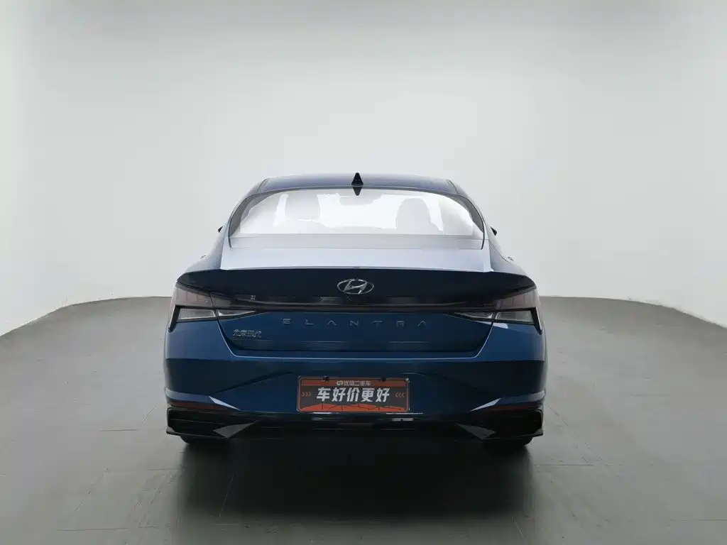 Hyundai Elantra — миниатюра 4
