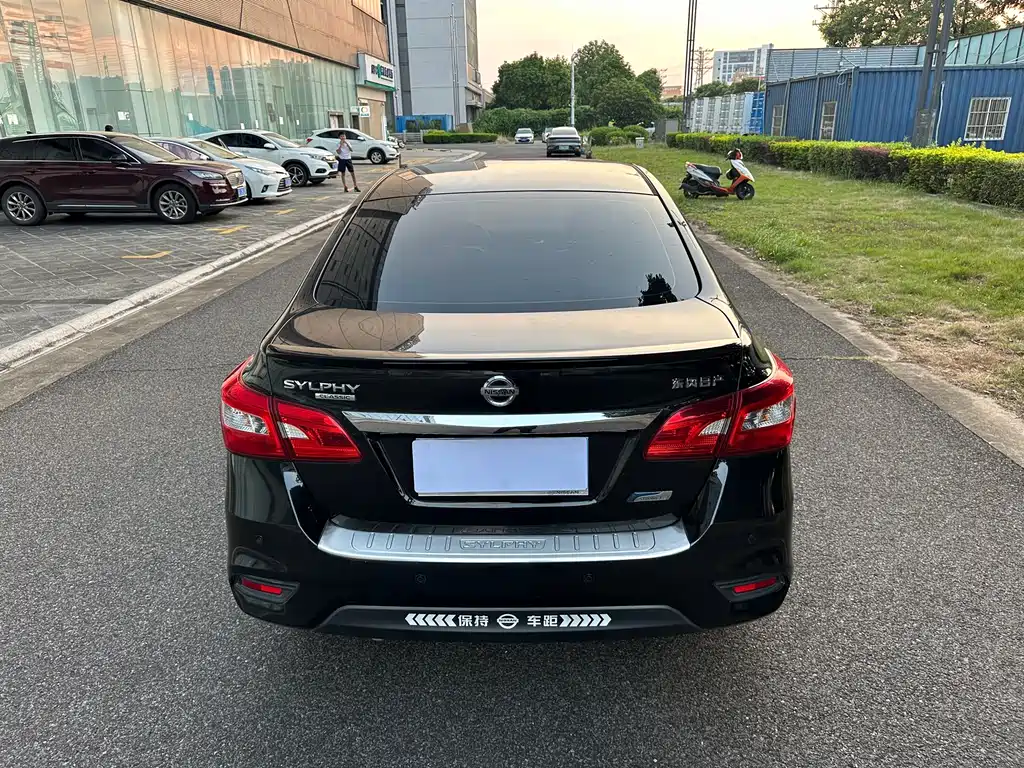 Nissan Sylphy — миниатюра 6