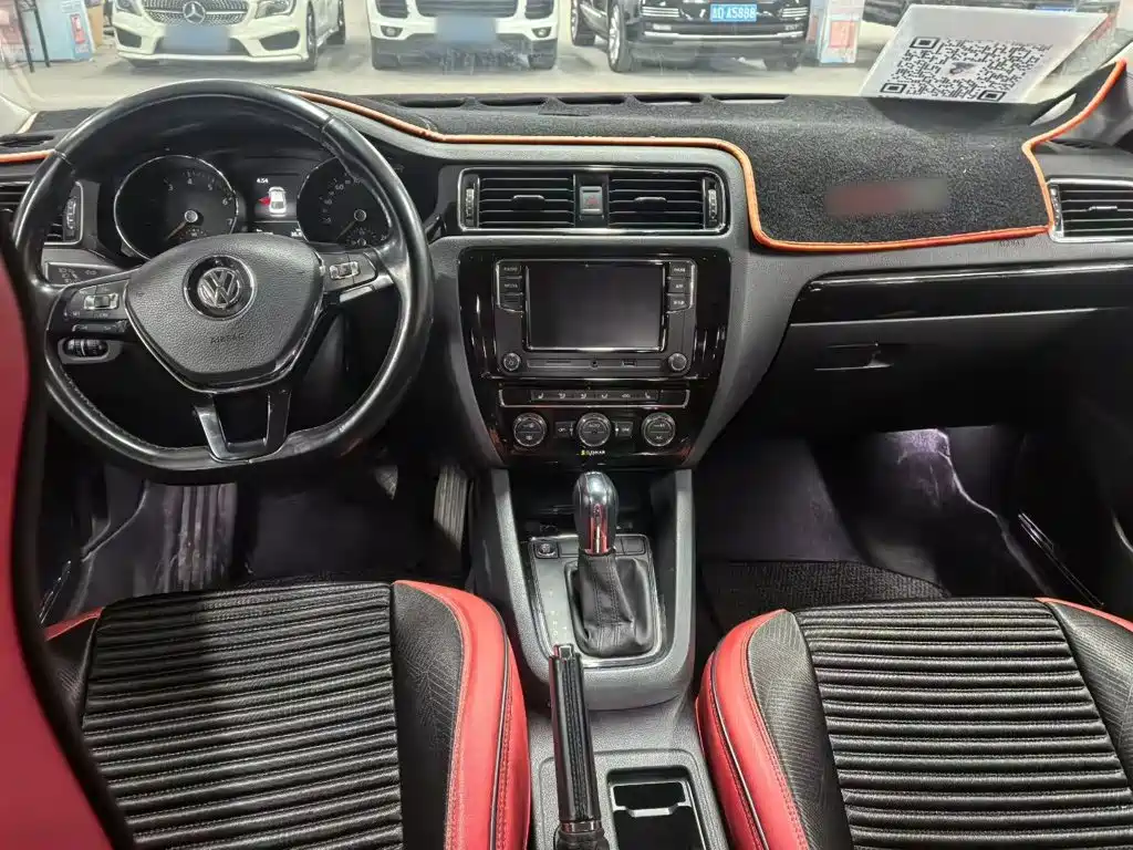 Volkswagen Sagitar — миниатюра 14