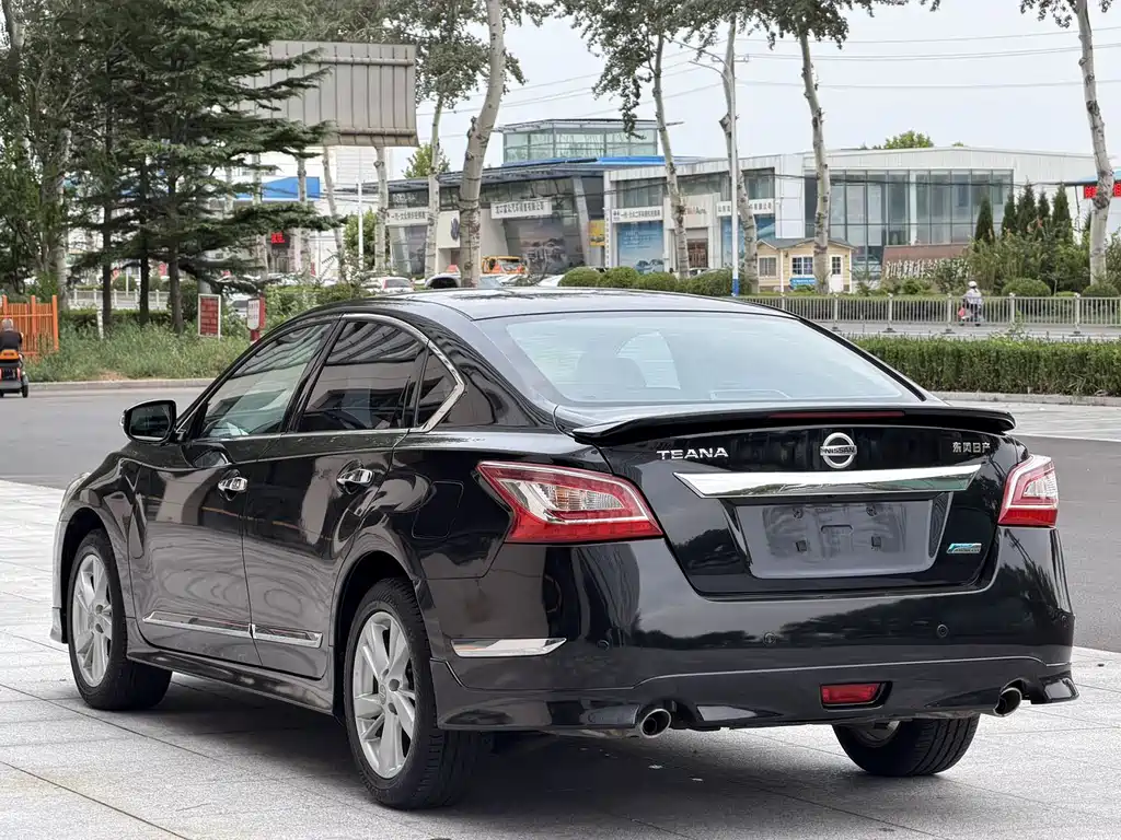 Nissan Teana — миниатюра 4