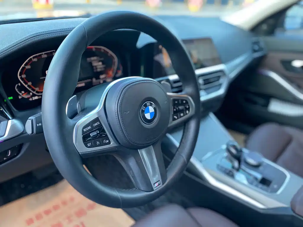 BMW 3 Series — миниатюра 5