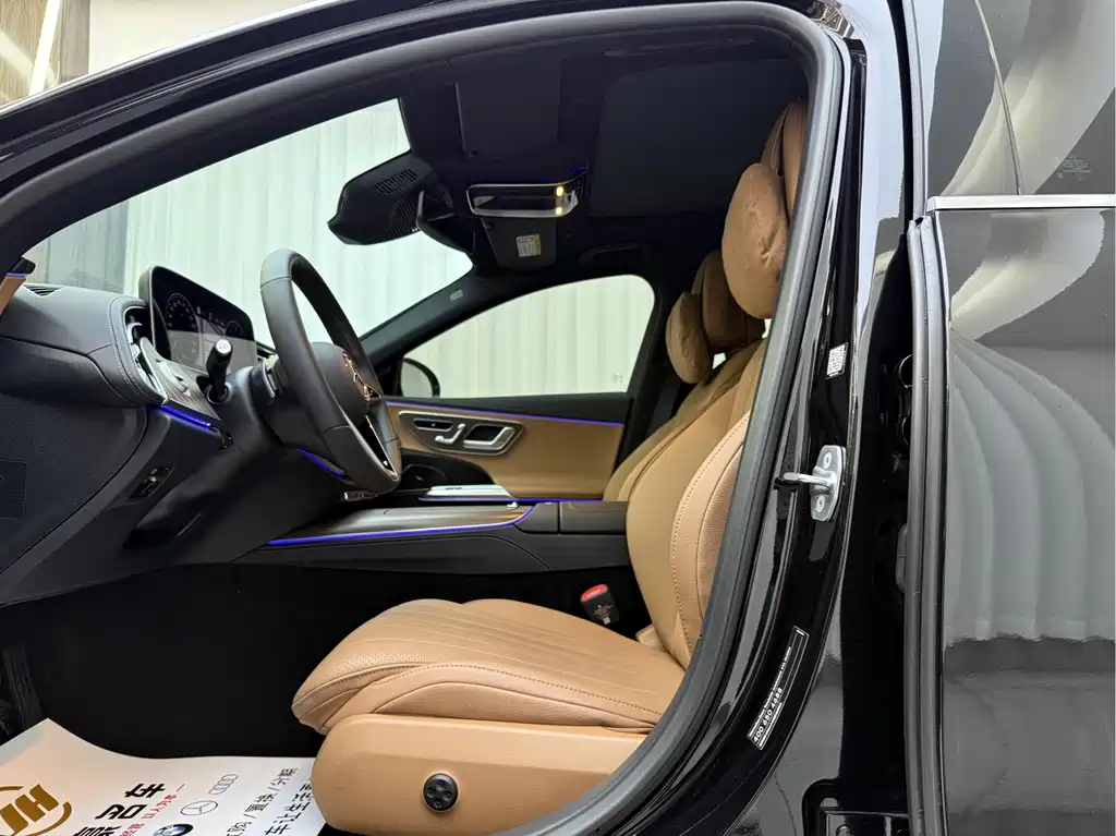 Mercedes-Benz E-Class E 2025 E 300 L Fashion