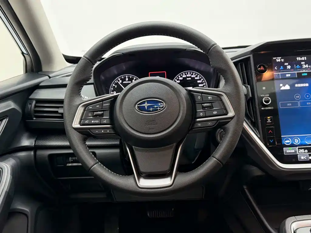 Subaru Crosstrek — миниатюра 12