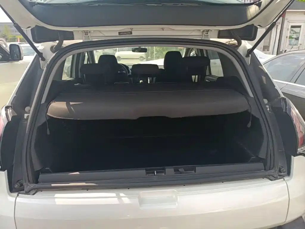 Peugeot 3008 — миниатюра 19