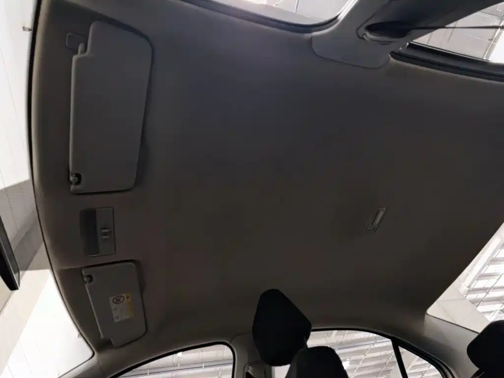 Volkswagen Jetta — миниатюра 14