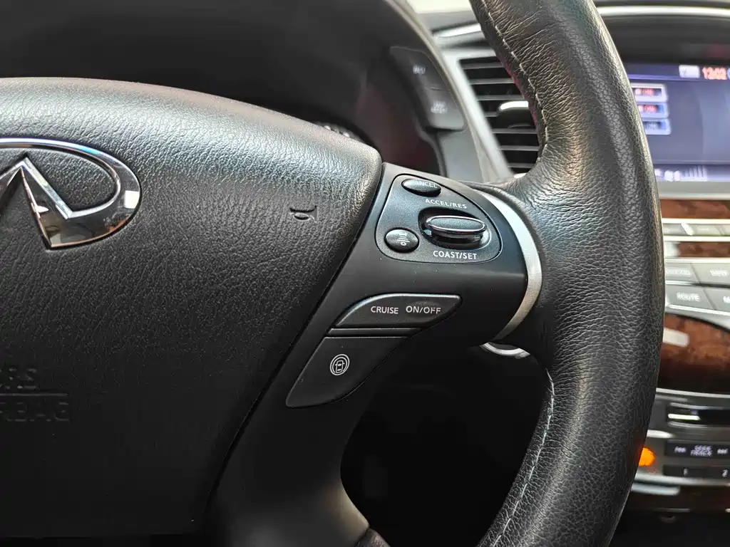 Infiniti QX60 (Import) — миниатюра 13