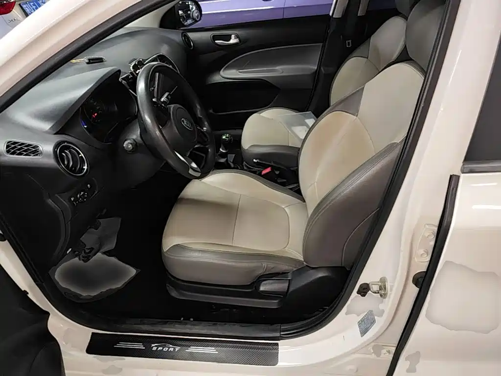 Kia Huanchi — миниатюра 15